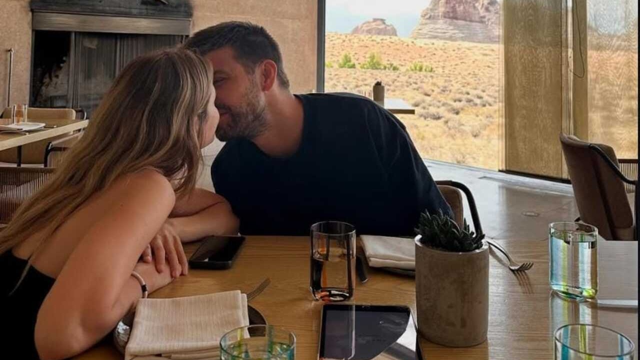  una romántica publicación en redes confirma el estado de su relación con Clara Chía
