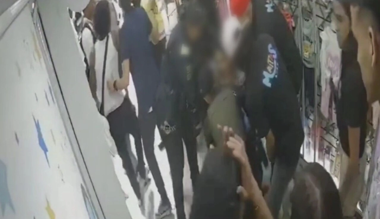 ¡Armadas de guantes y valentía! Patrulleras atendieron parto en un local de Bogotá