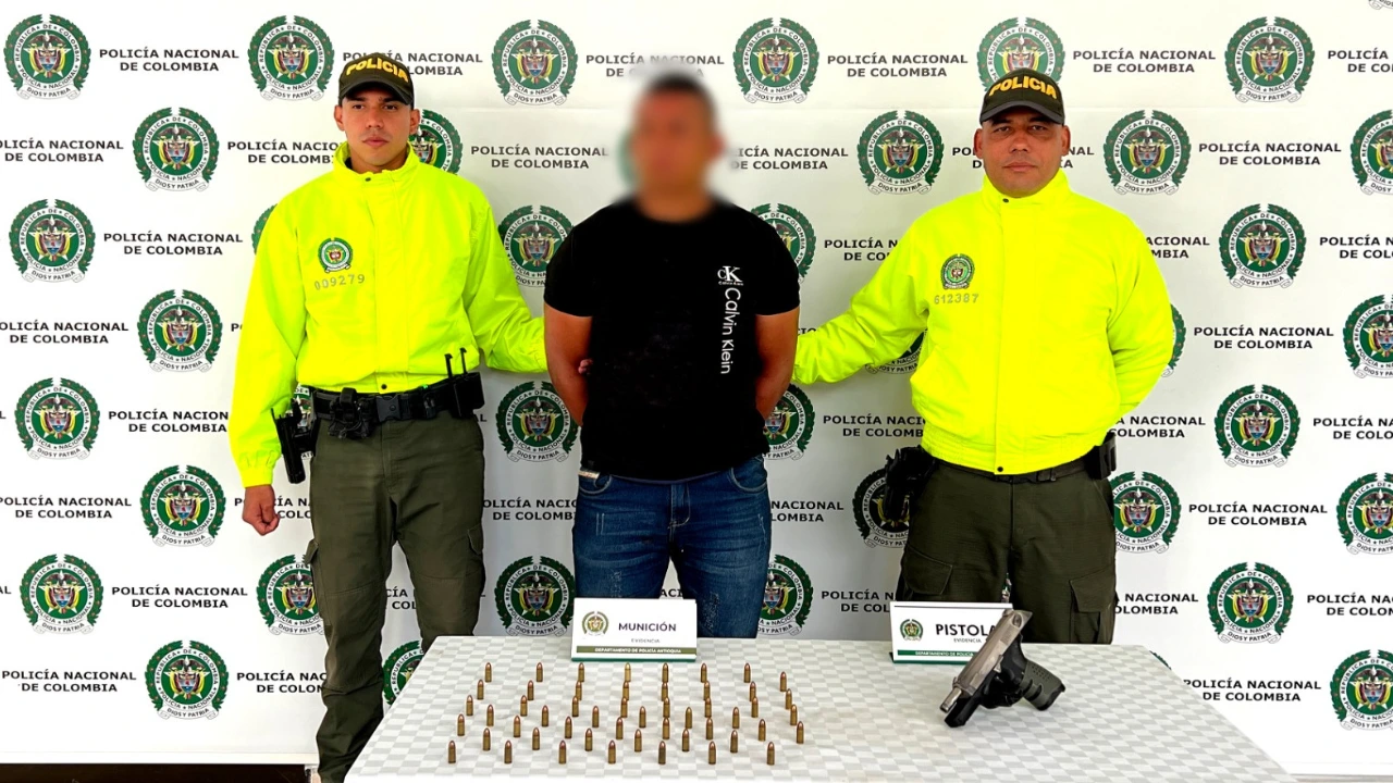 Capturan a dos presuntos cabecillas del Clan del Golfo: uno implicado en el homicidio de policía en Antioquia