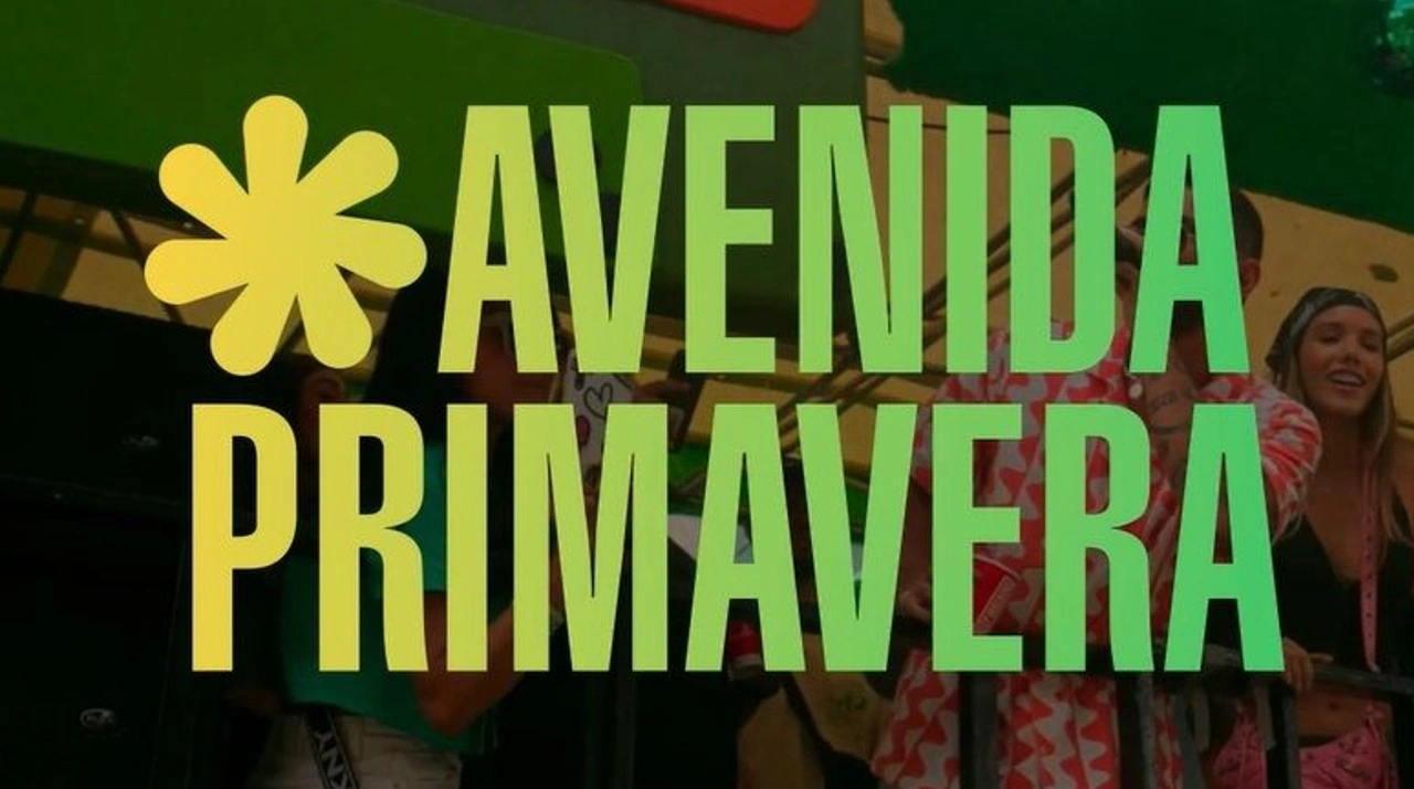 desfuile avenida primavera,