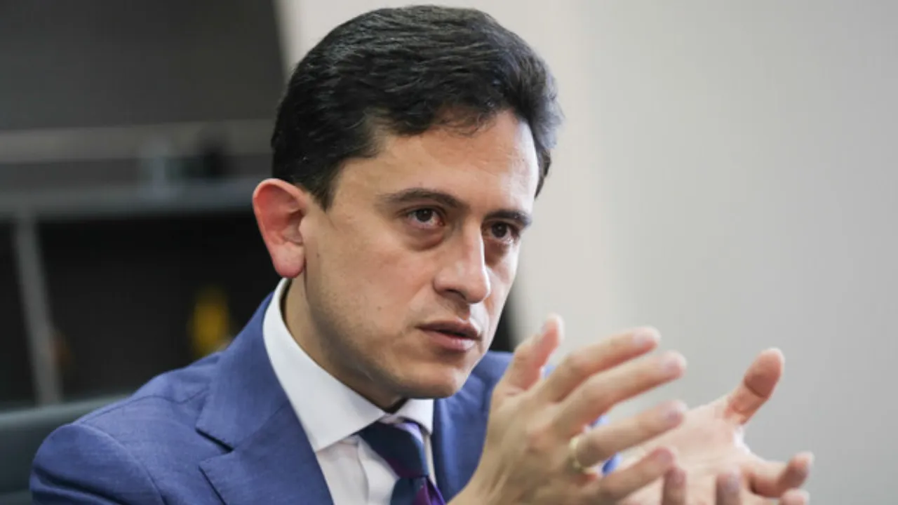 Procuraduría abrió una investigación contra el exdirector de la DIAN
