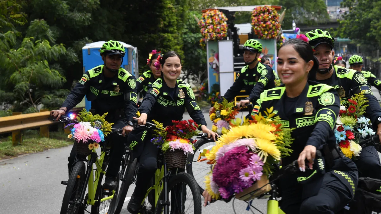 Más de 2 mil policías resguardarán Medellín durante la Feria de las Flores 2025