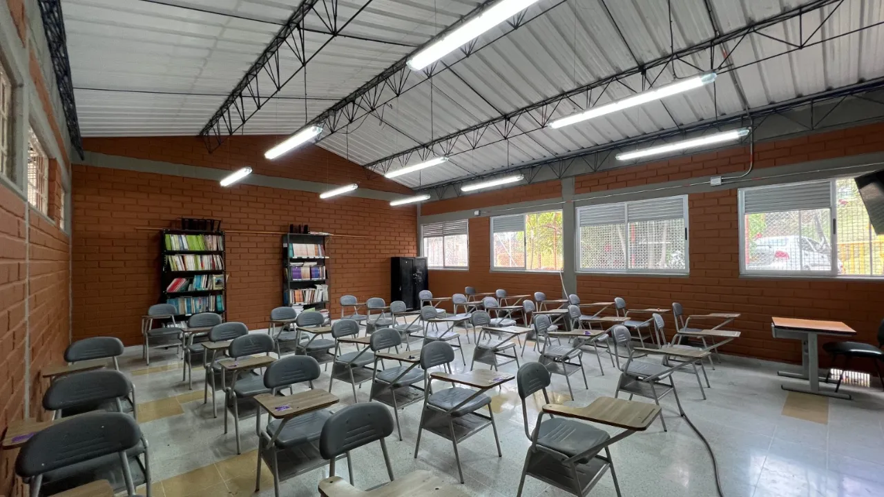 ¡Medellín le cambia la cara a sus colegios! Mega inversión para infraestructura educativa