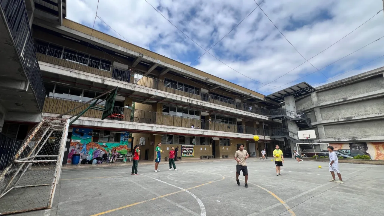 ¡Medellín le cambia la cara a sus colegios! Mega inversión para infraestructura educativa