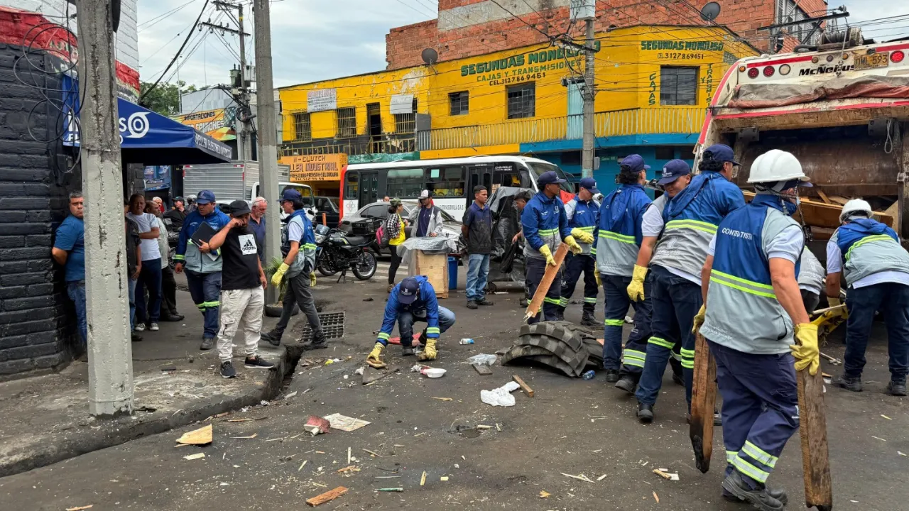  Autoridades le ponen el tatequieto al mal parqueo y la invasión