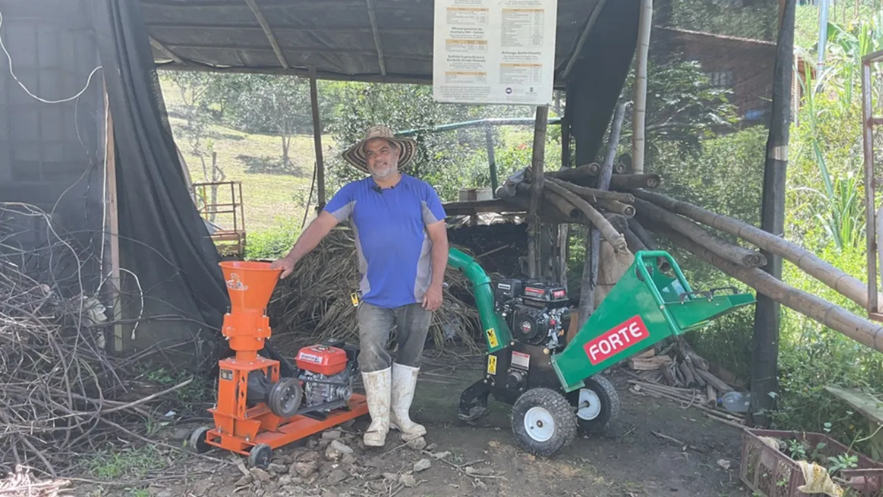 Productores rurales de Medellín recibieron maquinaria con apoyo de la Alcaldía