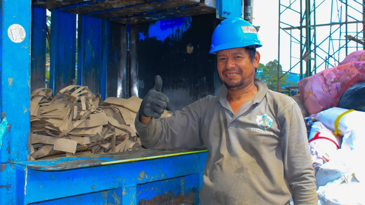 Con los recicladores se reduce la presión sobre el relleno sanitario en Medellín