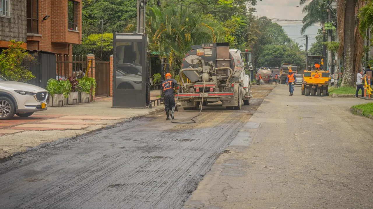 Medellín invierte millonada para la recuperación y modernización de sus vías