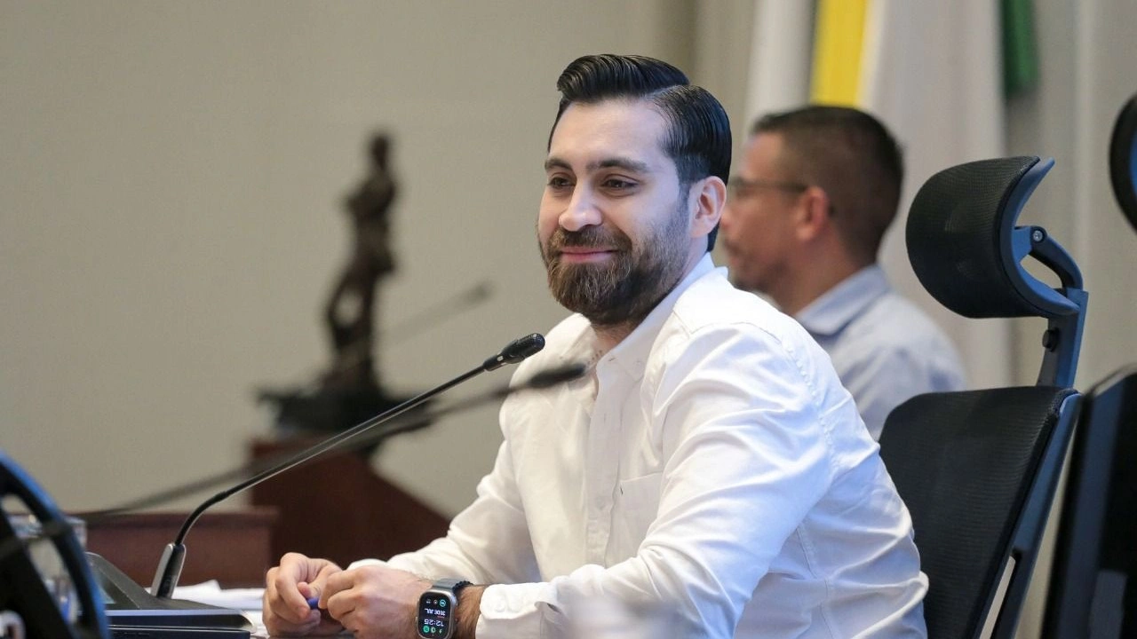 santiago perdomo1