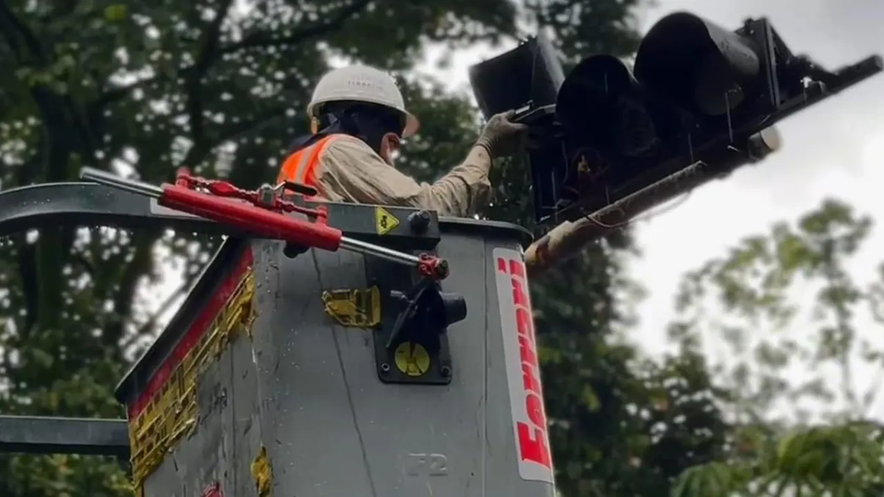 Terminaron arreglos en todos los semáforos del Centro de Medellín