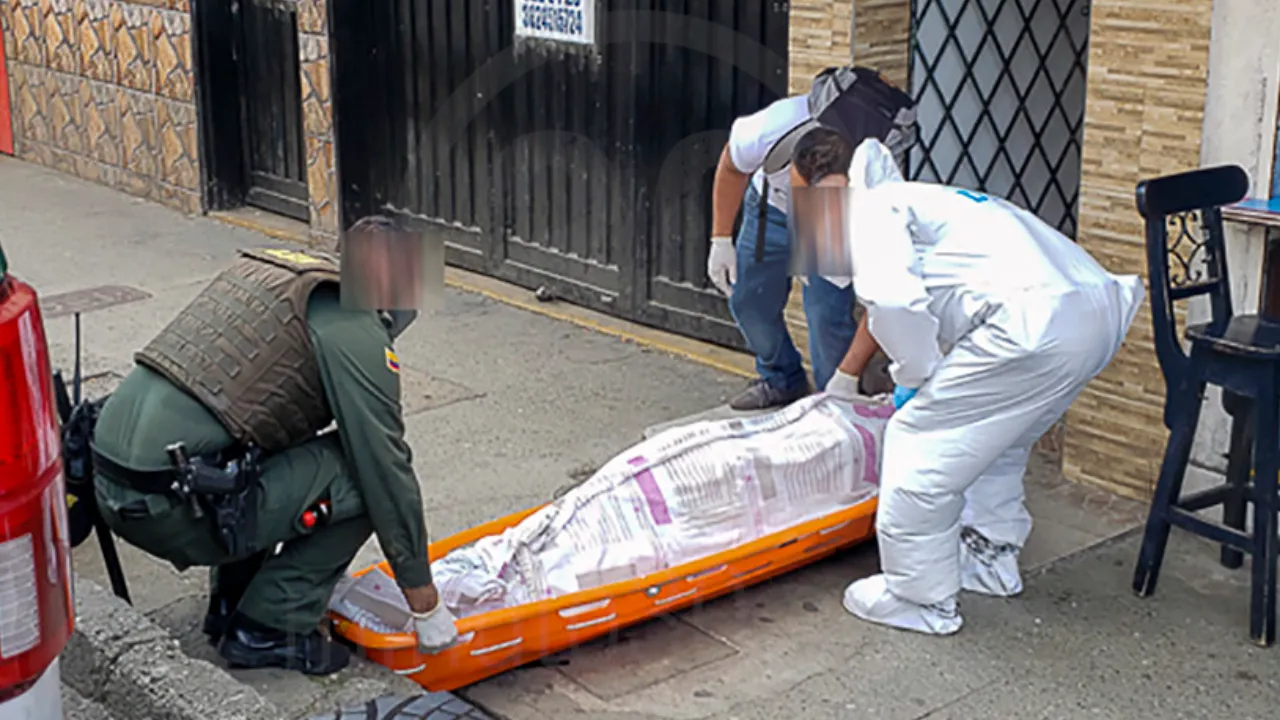 Sicarios en moto y a quemarropa: así mataron a una joven cajera en Bogotá