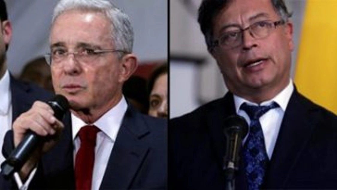 Álvaro Uribe rompe el silencio y le responde a Petro: lo mandó a hacerse exámenes toxicológicos