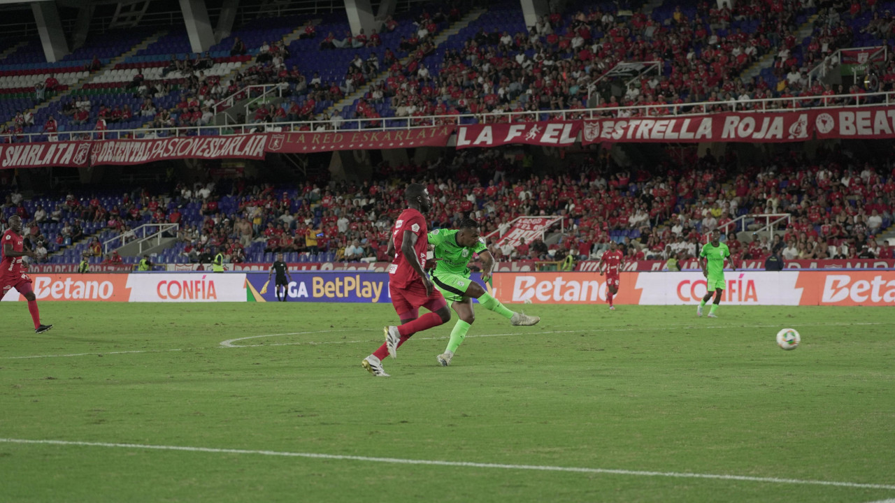 ¡Flojísimo verdolaga! Atlético Nacional empata 1-1 en su visita al América de Cali
