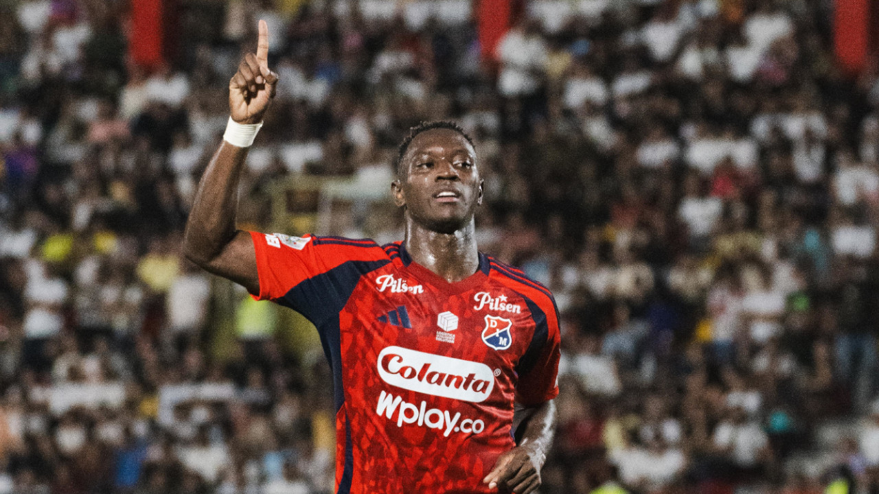 “Dios no se queda con nada”: Esneyder Mena habló de Ménder García, autor del gol del triunfo del DIM