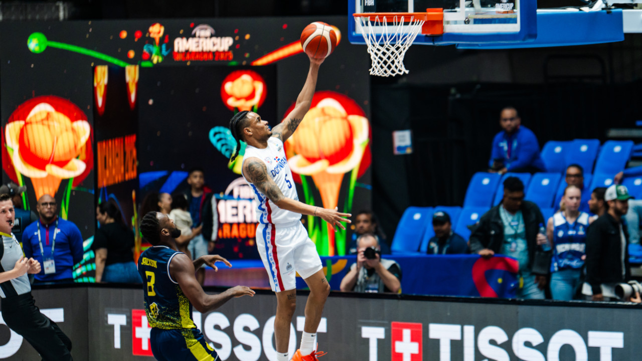 Colombia luchó, pero cayó frente a la favorita República Dominicana en el inicio de la AmeriCup