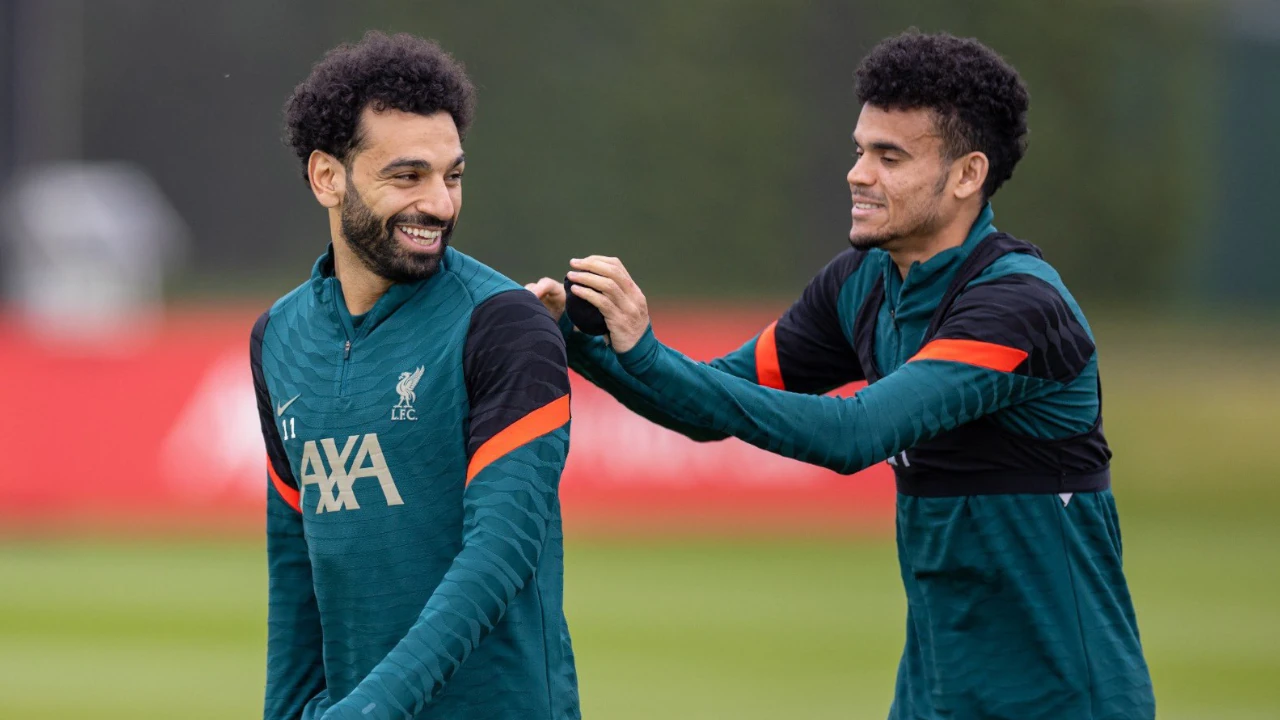 “Siga haciendo orgullosa a su gente”: Emotivo mensaje de Salah a Lucho Díaz