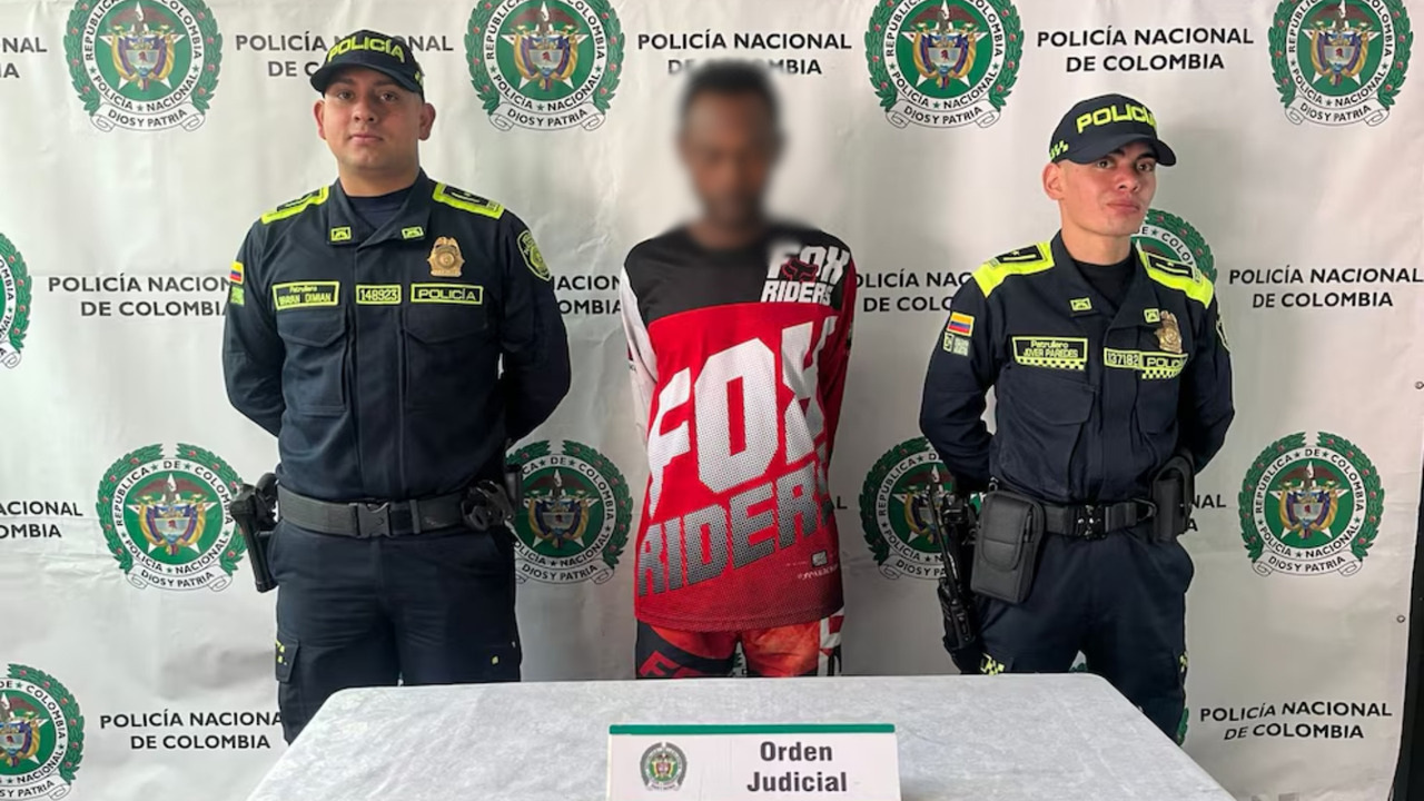 ¡Golpe a la delincuencia en Tunjuelito! Capturan a criminal con extenso prontuario por robo de bicicletas y patinetas
