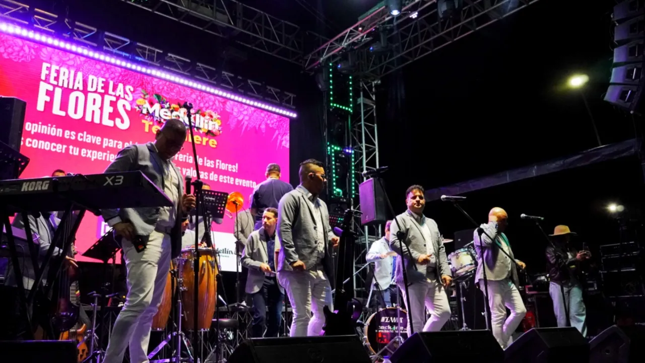 Combo de las Estrellas homenaje Feria de las Flores