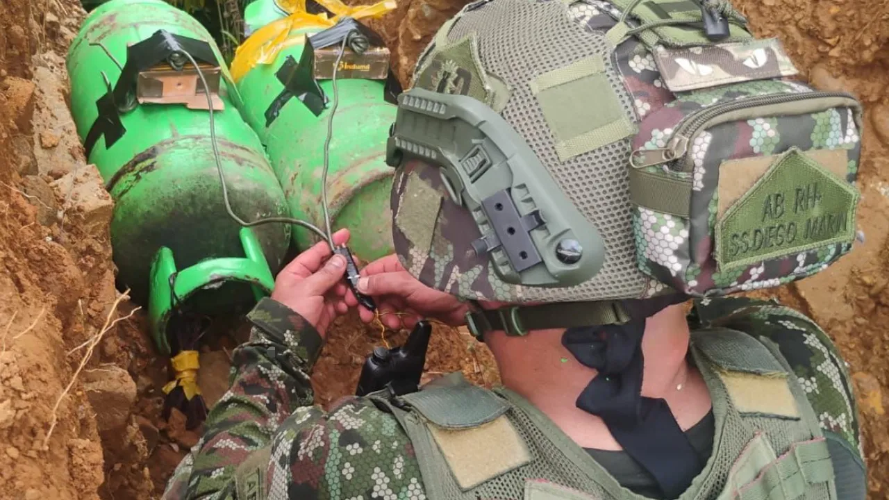 Ejército desactivó explosivos del ELN en Valdivia y evita una tragedia