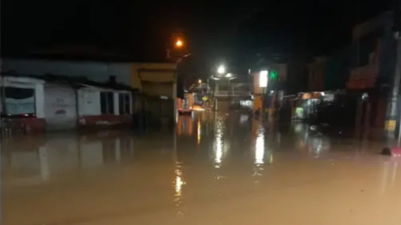  500 familias damnificadas por las fuertes lluvias