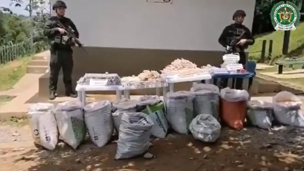 ¡Golpe a la minería ilegal en Antioquia! Policía incauta más de media tonelada de explosivos en Remedios