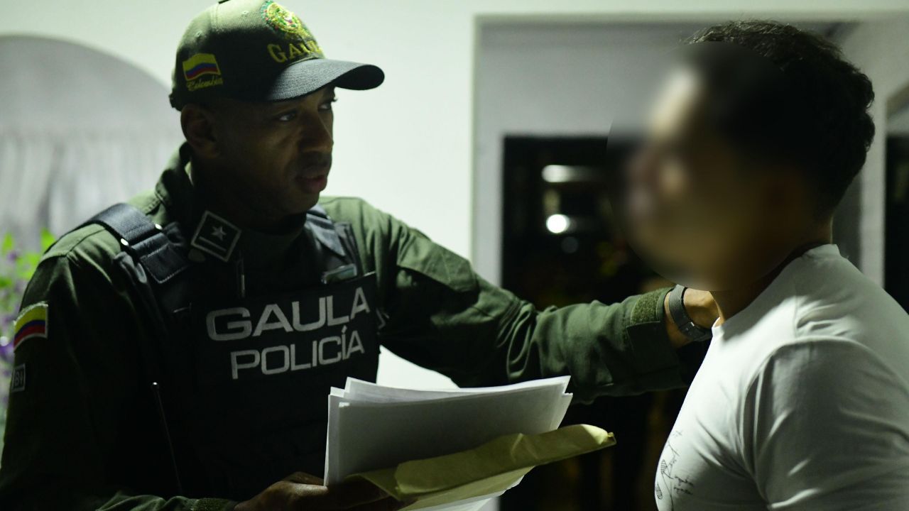  11 capturados y millones decomisados