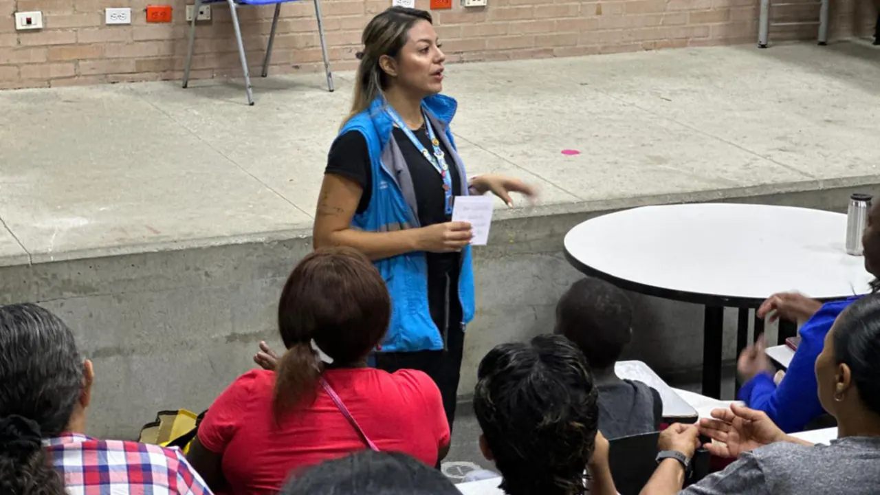 ¡Medellín amplía su lucha contra el hambre! 24.000 familias recibirán apoyo alimentario 2 ¡Medellín amplía su lucha contra el hambre! 24.000 familias recibirán apoyo alimentario
