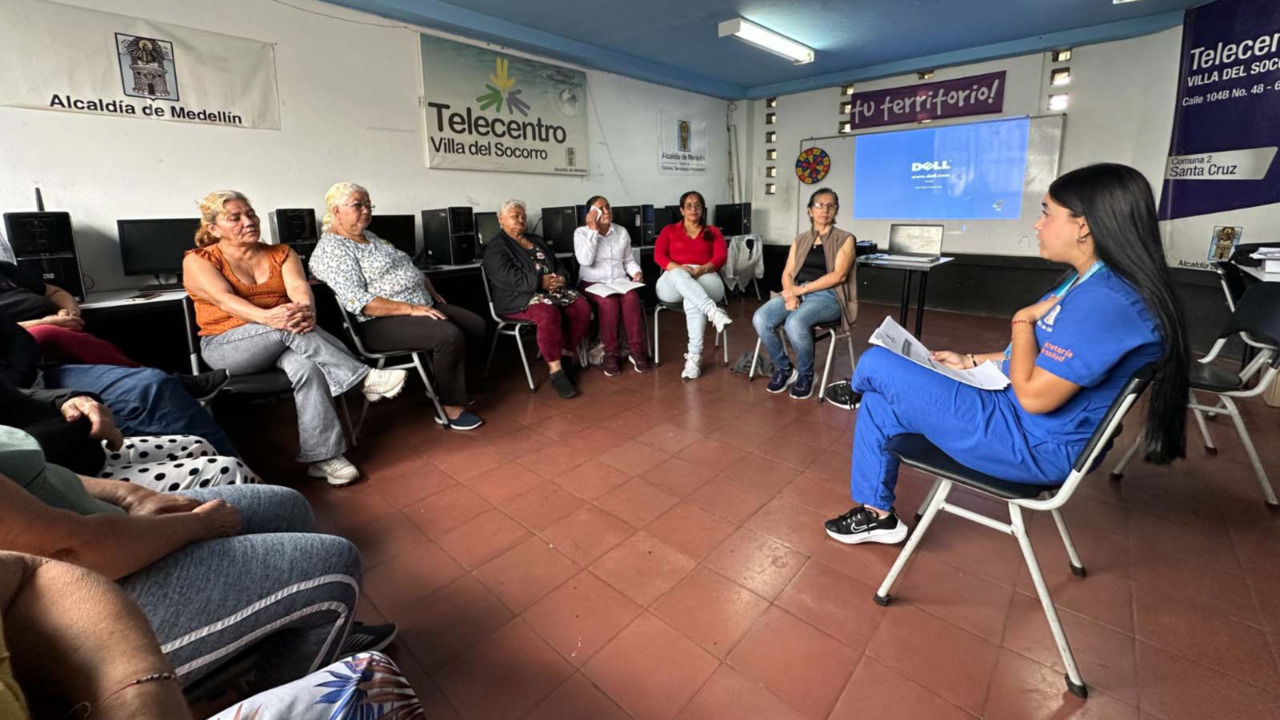 ¡Medellín impulsa el bienestar emocional! Recursos de Presupuesto Participativo fortalecerán la salud mental de adultos mayores en Santa Cruz
