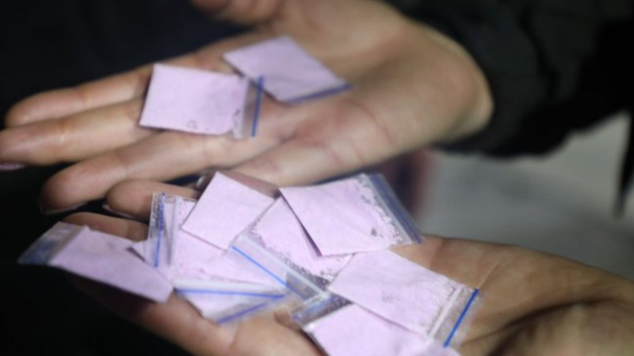 ¡Poner a la ilegalidad! Bar en Kennedy Suspender después de encontrar 20 menores, drogas y armas