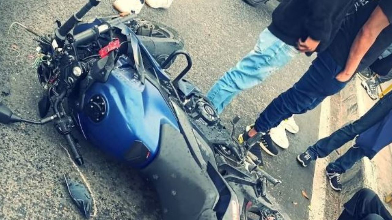 ¡Tremendo susto en Bogotá! Un motociclista cayó de un puente en Teusaquillo
