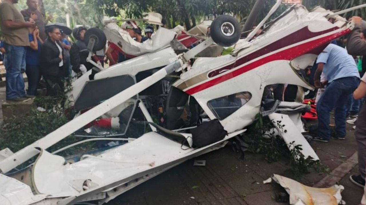 Autoridades entregaron detalles de la avioneta que se cayó en Medellín
