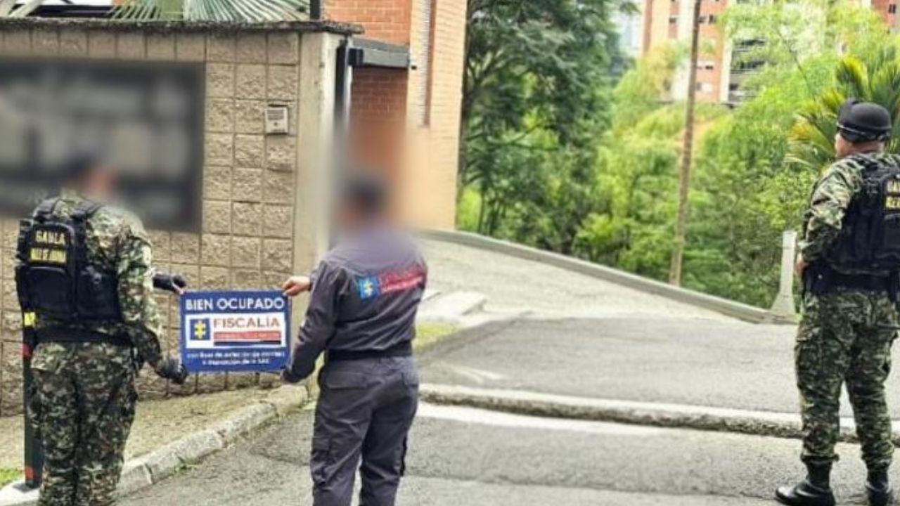 Embargan fincas y carros de lujo a red de narcos que lavaba plata con aguacates en Antioquia