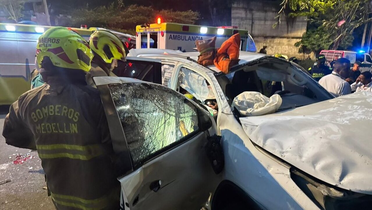 ¡Atención! Caravana del precandidato Daniel Palacios fue la que se accidentó en Los Balsos