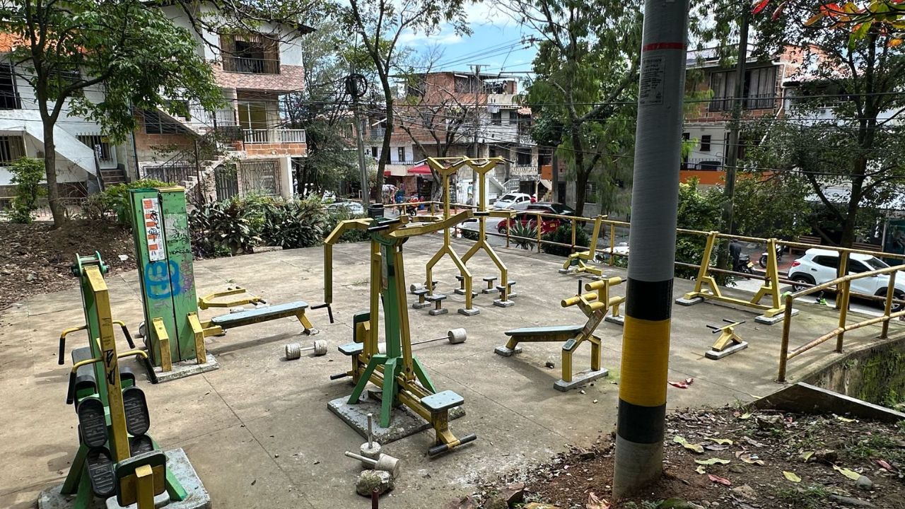 ¡Se pusieron las pilas! Medellín recuperó 59 gimnasios al aire libre 