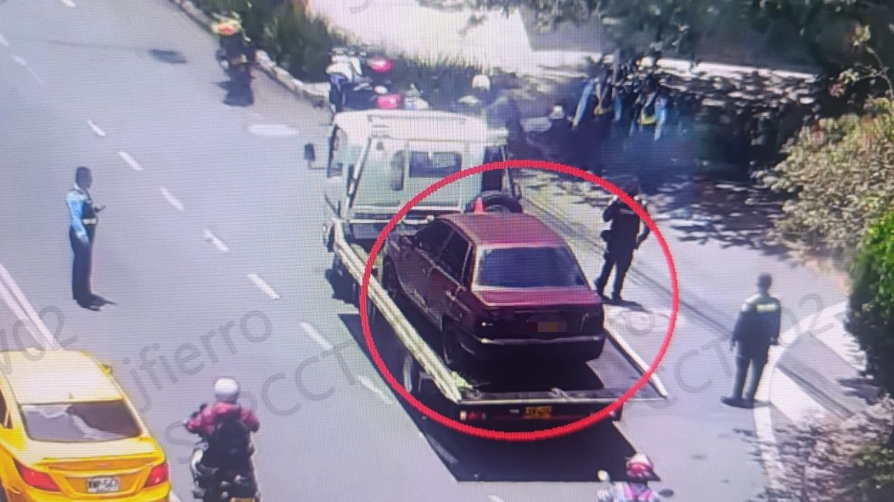 protocolo antiexplosivos por carro abandonado en Patio Bonito