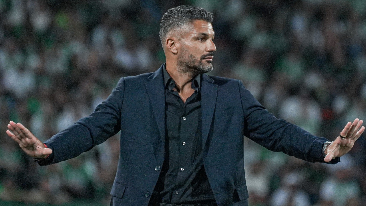 ¿Cuándo se va Gandolfi? La presión crece para que Atlético Nacional tome decisiones