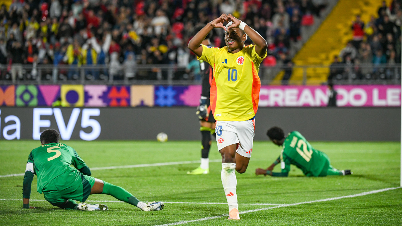 Óscar Perea, exverdolaga, le da la victoria a Colombia en el debut del Mundial Sub-20