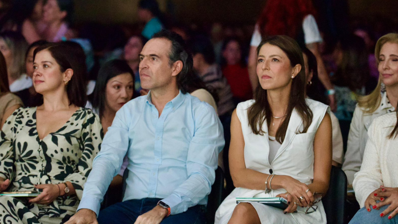 Liderado por la Primera Dama, el Congreso Medellín Te Quiere se convierte en un faro de esperanza y autocuidado