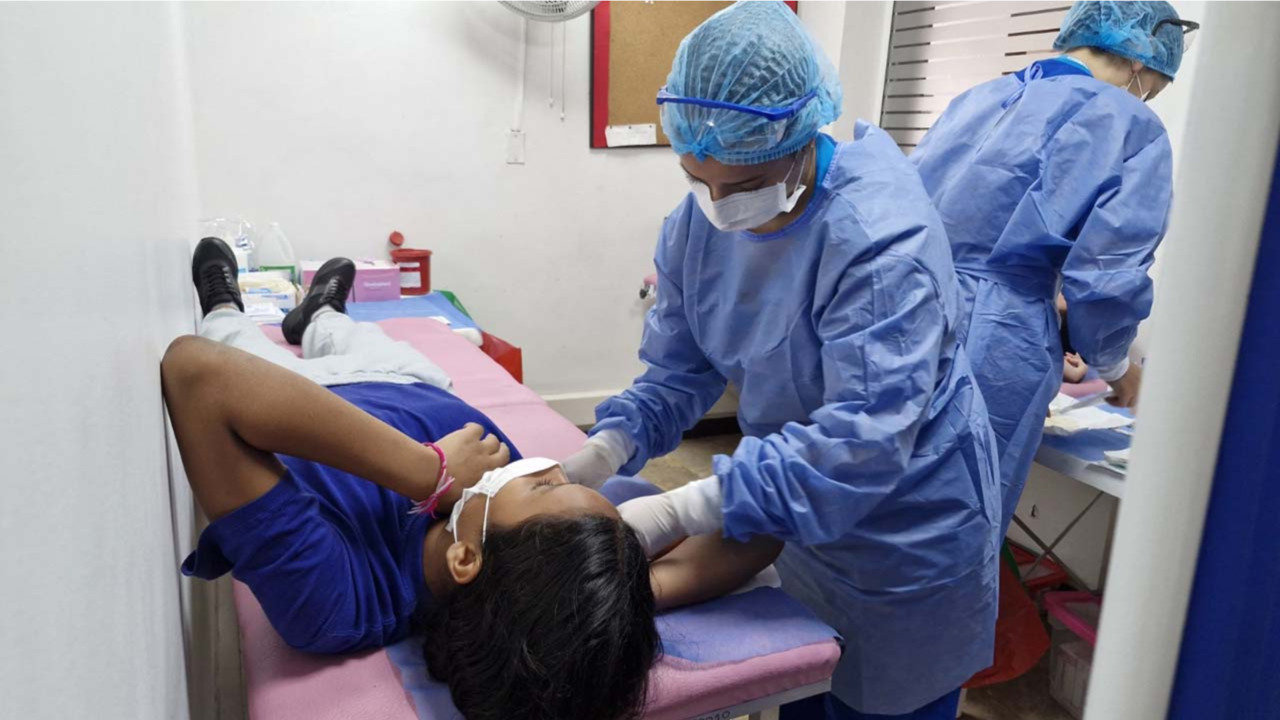 ¡Un camino a nuevas oportunidades! Más de 500 trabajadoras sexuales accederán a formación y apoyo psicosocial en Medellín