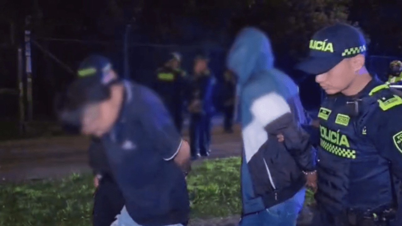  caen dos ladrones que intentaron robar un bus del SITP en Suba