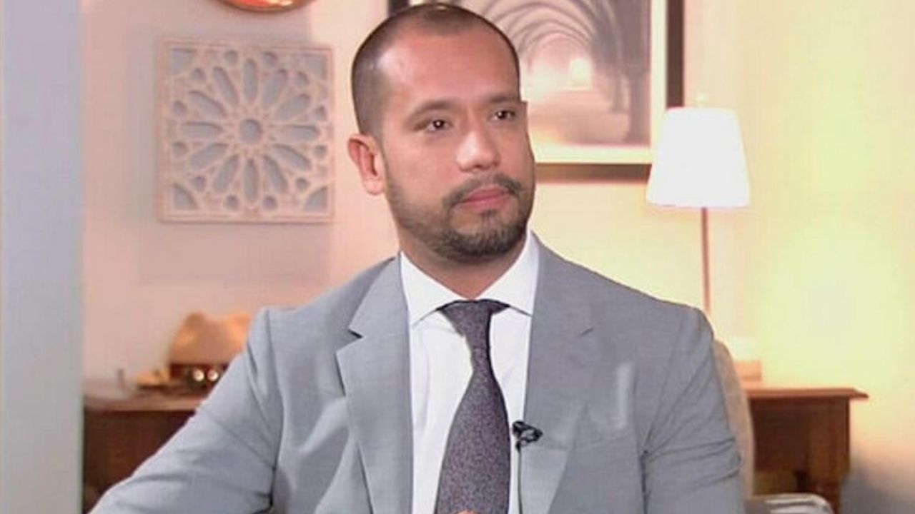 Diego Cadena, exabogado de Álvaro Uribe, fue condenado a 7 años de prisión domiciliaria