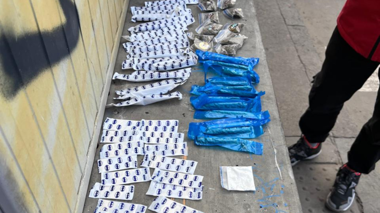 ¡Megaoperatoria en los mártires! Capturan a un fugitivo, apoderan los narcóticos y suspenden los establecimientos