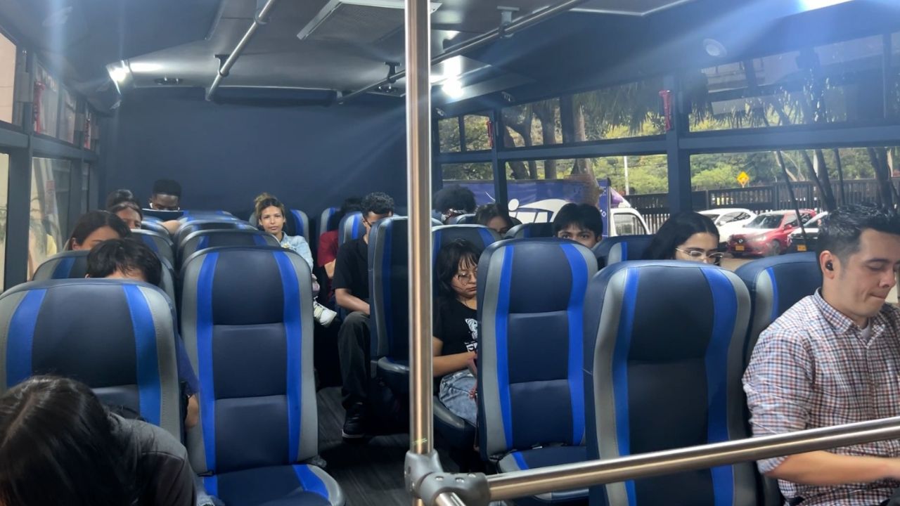 ITM sorprende con buses eléctricos que revolucionan la movilidad universitaria