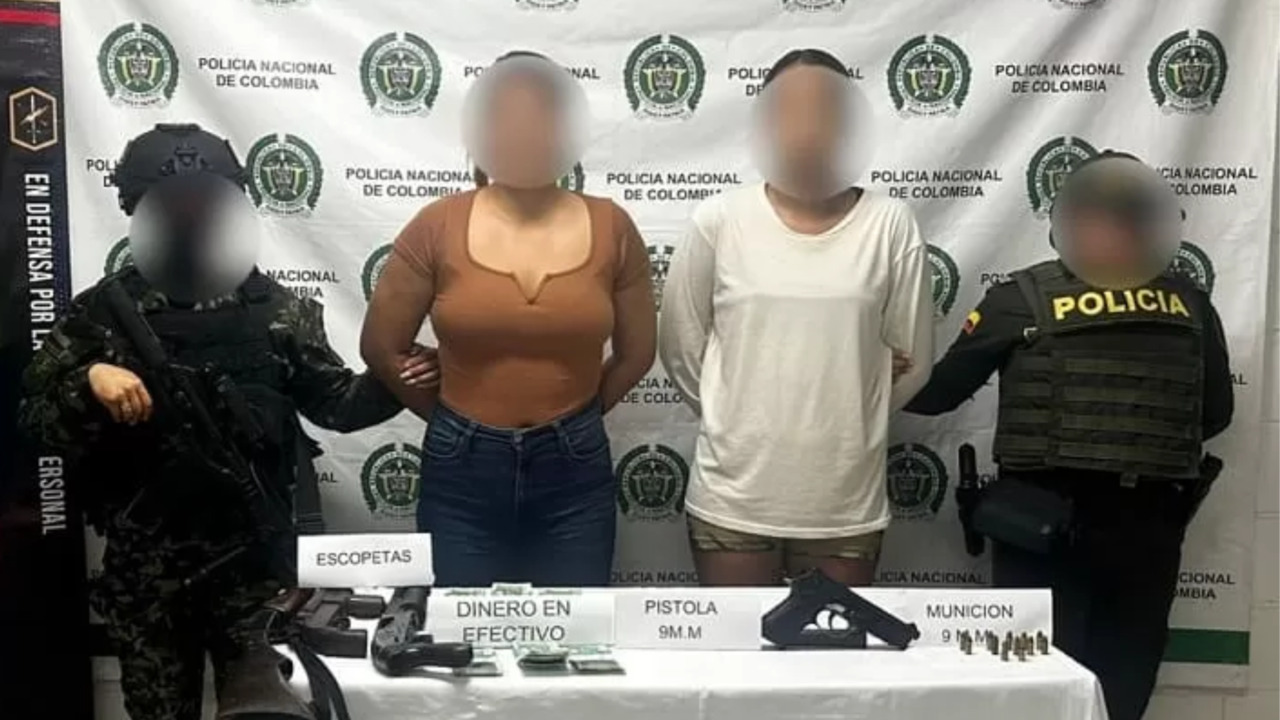 ¡Capturadas en flagrancia! Ejército y Policía desmantelan célula del Clan del Golfo en Tarazá