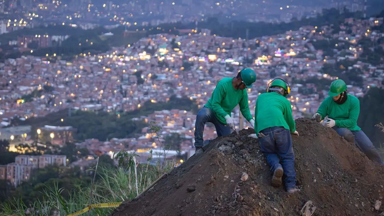 Ascienden a siete las víctimas halladas en La Escombrera; cuatro cuerpos ya han sido identificados