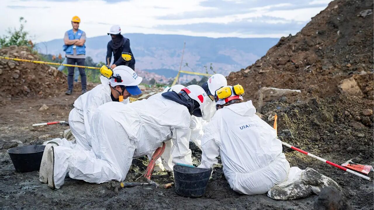 Ascienden a siete las víctimas halladas en La Escombrera; cuatro cuerpos ya han sido identificados