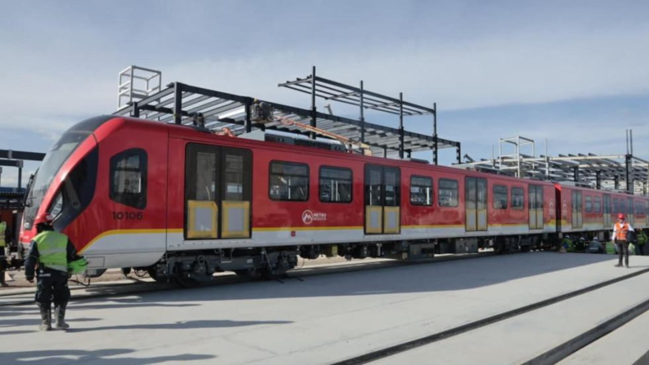 ¡El Metro de Bogotá ya es una realidad! El primer tren ya fue ensamblado en el Patio Taller de Bosa