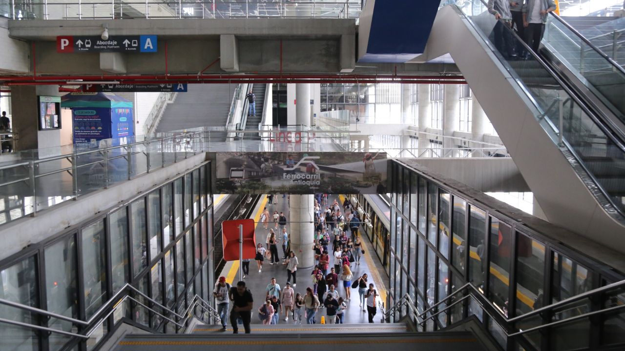 En alianza con universidades de la ciudad, el Metro impulsa diplomados en sistemas ferroviarios y ordenamiento territorial