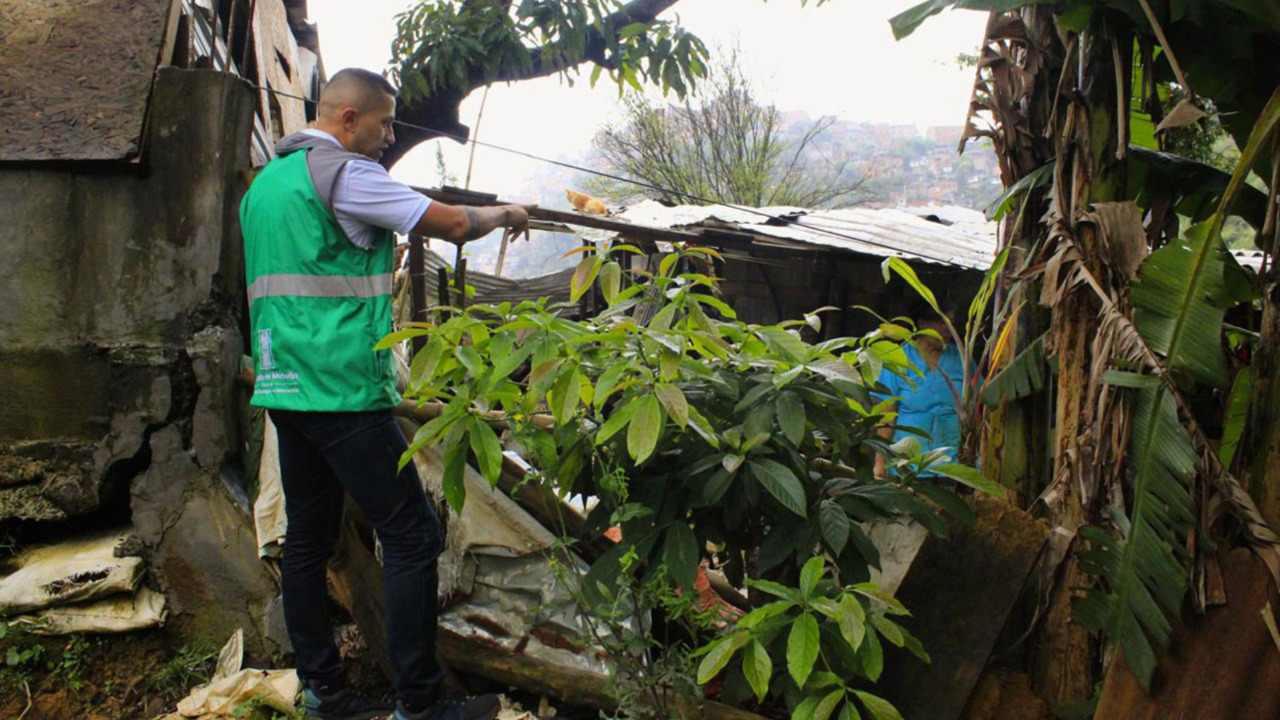 ¡Prevención y seguridad! Medellín prepara a las comunidades para la temporada de lluvias