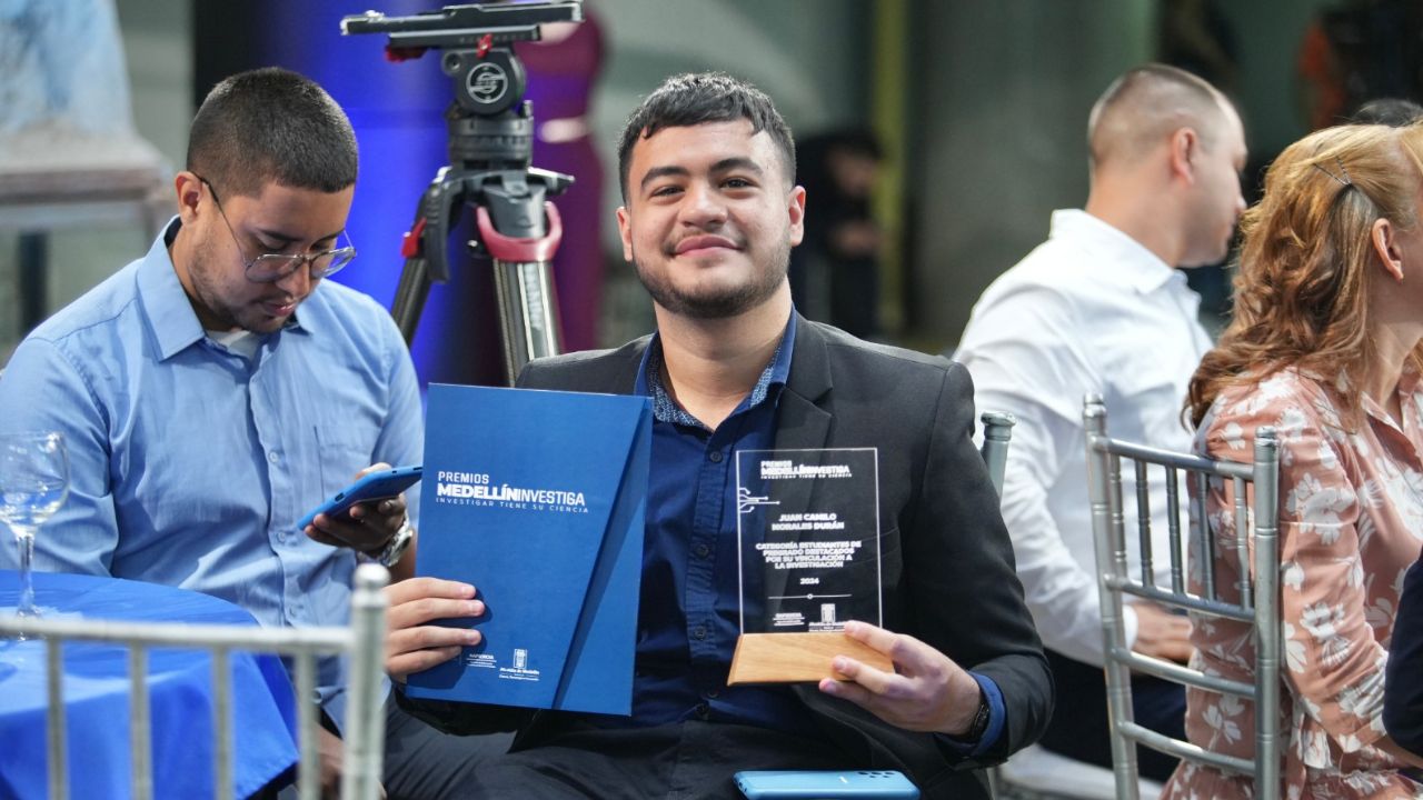 Premios Investiga 2025: Medellín busca las mentes que transforman el futuro